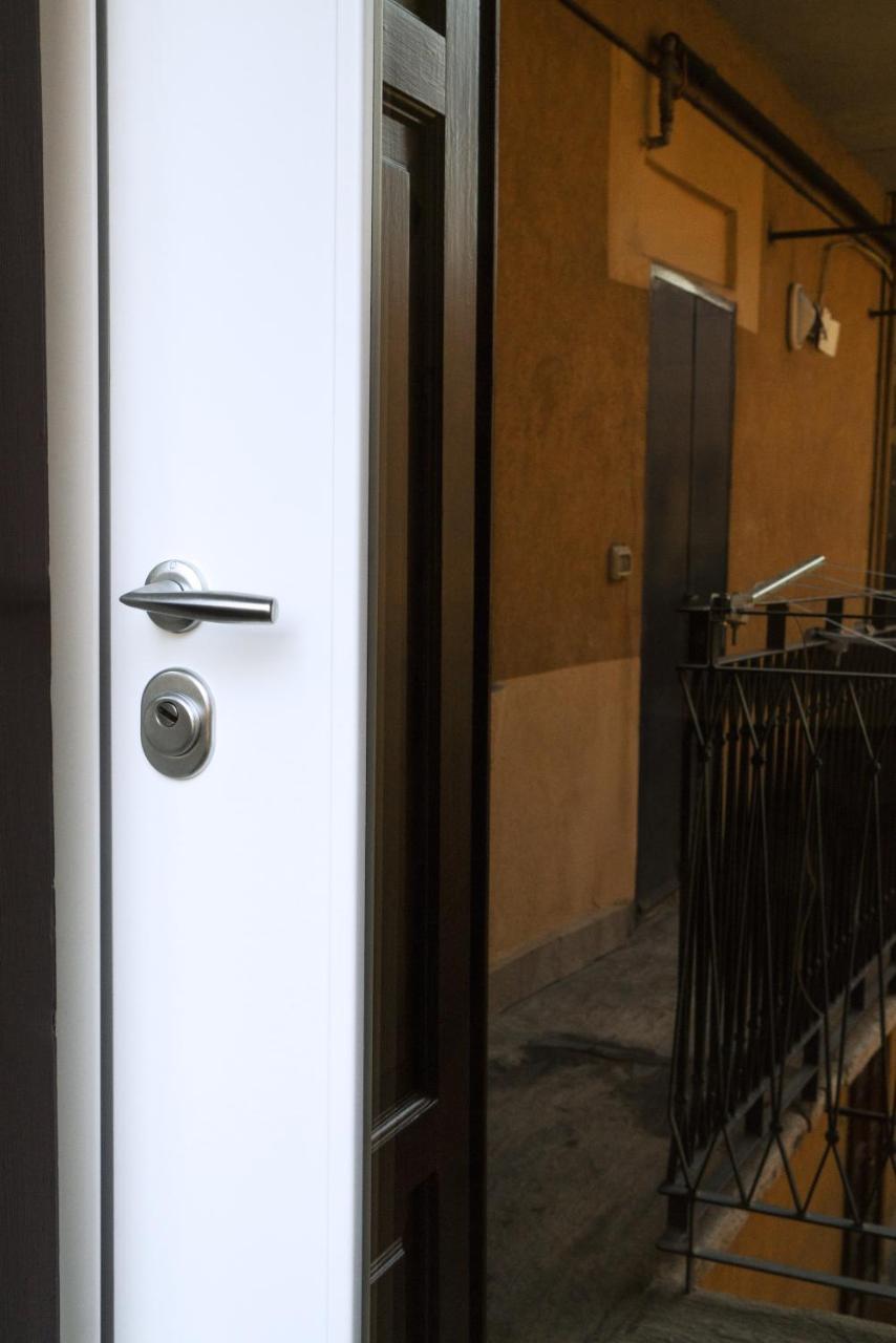 Mi Home Navigli ミラノ エクステリア 写真