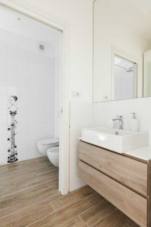 Mi Home Navigli ミラノ エクステリア 写真